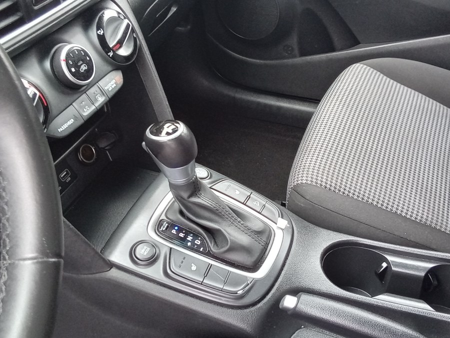 2021 Hyundai Kona SEL Auto AWD, available for sale in Irvington, New Jersey | NJ Used Cars Center. Irvington, New Jersey 2021 Hyundai Kona SEL Auto AWD, available for sale in Irvington, New Jersey | NJ Used Cars Center. Irvington, New Jersey