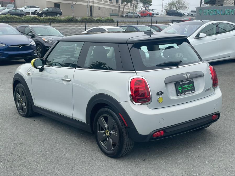 2021 MINI Cooper SE Signature, available for sale in Daly City, California | Green Light Auto Wholesale. Daly City, California 2021 MINI Cooper SE Signature, available for sale in Daly City, California | Green Light Auto Wholesale. Daly City, California
