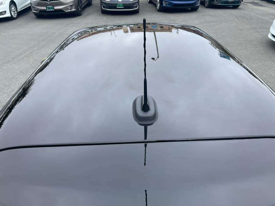 2021 MINI Cooper SE Signature, available for sale in Daly City, California | Green Light Auto Wholesale. Daly City, California 2021 MINI Cooper SE Signature, available for sale in Daly City, California | Green Light Auto Wholesale. Daly City, California