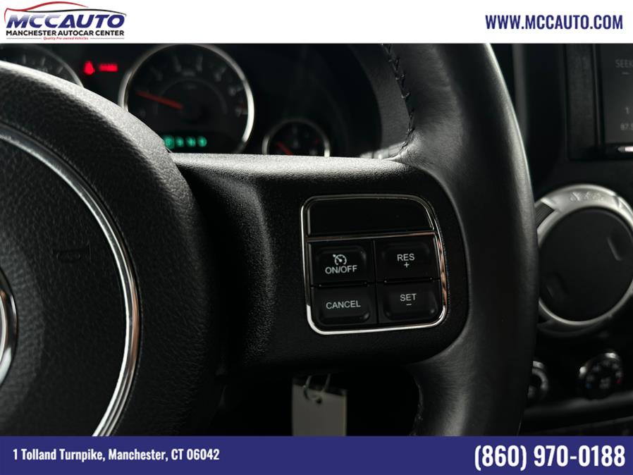 2014 Jeep Wrangler Unlimited 4WD 4dr Sahara, available for sale in Manchester, Connecticut | Manchester Autocar Center. Manchester, Connecticut 2014 Jeep Wrangler Unlimited 4WD 4dr Sahara, available for sale in Manchester, Connecticut | Manchester Autocar Center. Manchester, Connecticut