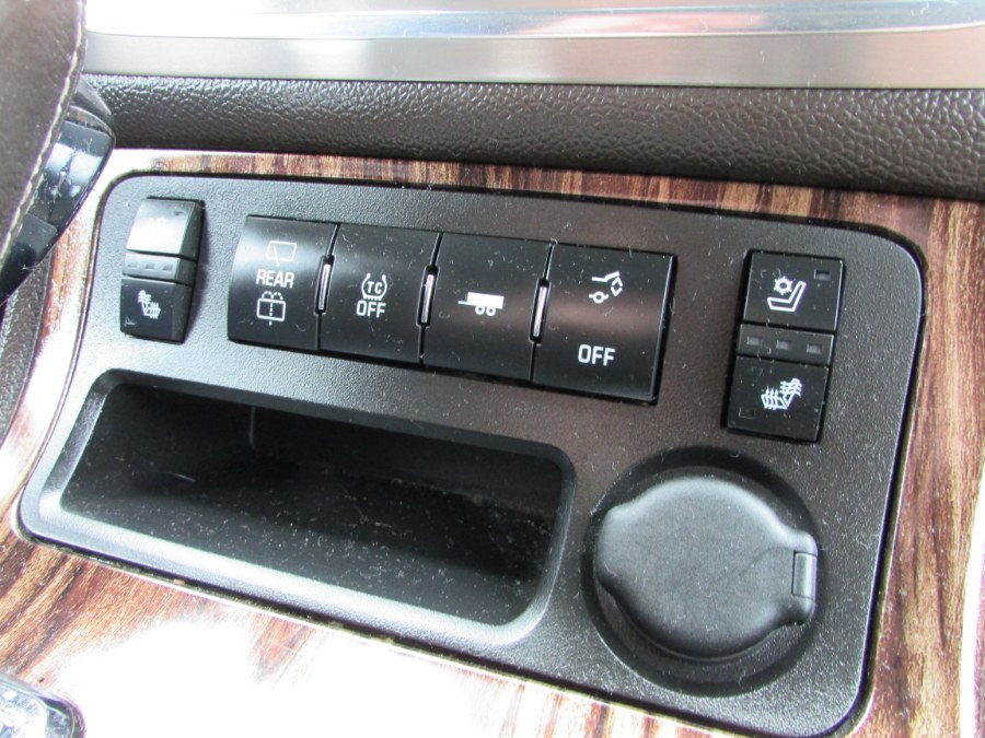 2013 GMC Acadia AWD 4dr Denali, available for sale in East Windsor, Connecticut | United Auto Sales of E Windsor, Inc. East Windsor, Connecticut 2013 GMC Acadia AWD 4dr Denali, available for sale in East Windsor, Connecticut | United Auto Sales of E Windsor, Inc. East Windsor, Connecticut
