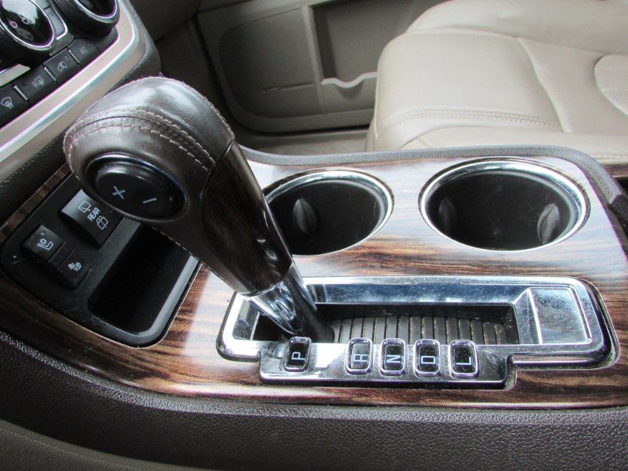2013 GMC Acadia AWD 4dr Denali, available for sale in East Windsor, Connecticut | United Auto Sales of E Windsor, Inc. East Windsor, Connecticut 2013 GMC Acadia AWD 4dr Denali, available for sale in East Windsor, Connecticut | United Auto Sales of E Windsor, Inc. East Windsor, Connecticut