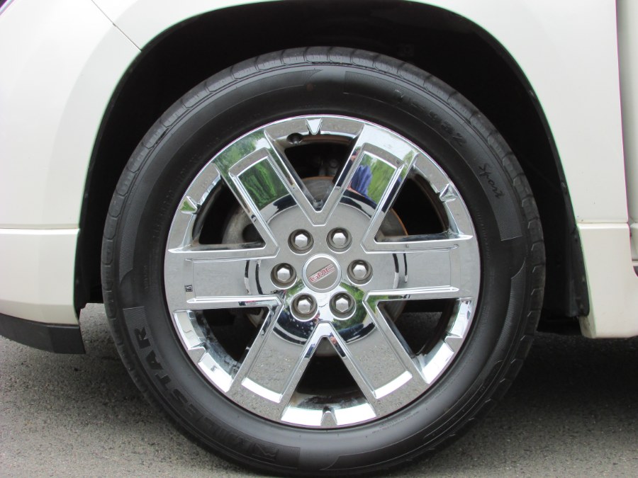 2013 GMC Acadia AWD 4dr Denali, available for sale in East Windsor, Connecticut | United Auto Sales of E Windsor, Inc. East Windsor, Connecticut 2013 GMC Acadia AWD 4dr Denali, available for sale in East Windsor, Connecticut | United Auto Sales of E Windsor, Inc. East Windsor, Connecticut