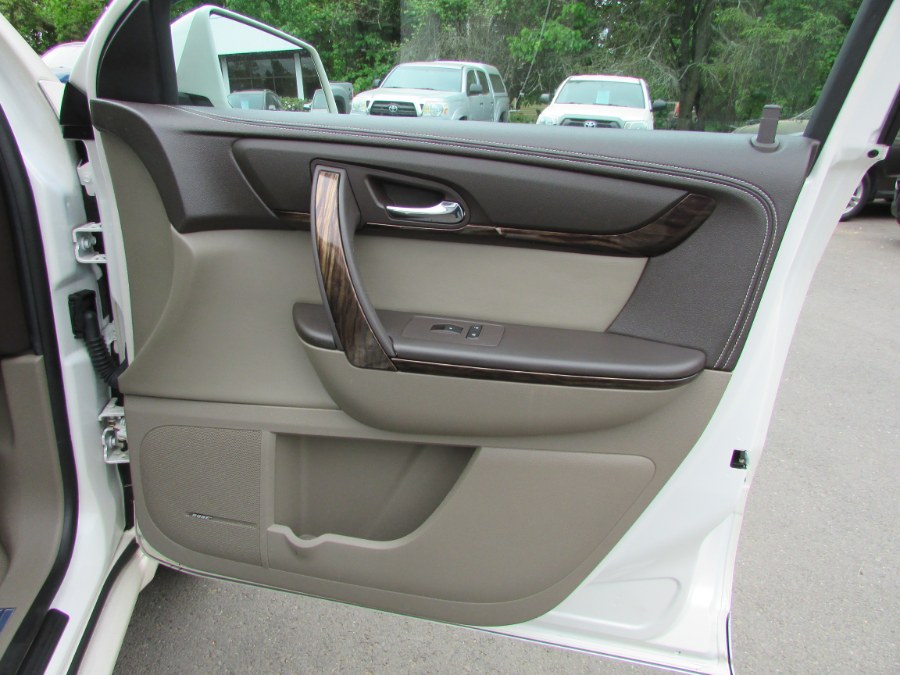 2013 GMC Acadia AWD 4dr Denali, available for sale in East Windsor, Connecticut | United Auto Sales of E Windsor, Inc. East Windsor, Connecticut 2013 GMC Acadia AWD 4dr Denali, available for sale in East Windsor, Connecticut | United Auto Sales of E Windsor, Inc. East Windsor, Connecticut