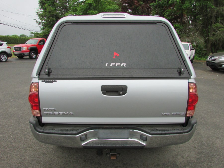 2007 Toyota Tacoma 4WD Double 128 V6 AT, available for sale in East Windsor, Connecticut | United Auto Sales of E Windsor, Inc. East Windsor, Connecticut 2007 Toyota Tacoma 4WD Double 128 V6 AT, available for sale in East Windsor, Connecticut | United Auto Sales of E Windsor, Inc. East Windsor, Connecticut