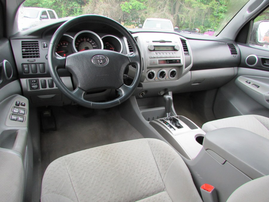 2007 Toyota Tacoma 4WD Double 128 V6 AT, available for sale in East Windsor, Connecticut | United Auto Sales of E Windsor, Inc. East Windsor, Connecticut 2007 Toyota Tacoma 4WD Double 128 V6 AT, available for sale in East Windsor, Connecticut | United Auto Sales of E Windsor, Inc. East Windsor, Connecticut