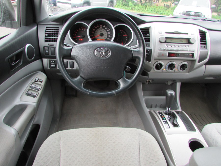 2007 Toyota Tacoma 4WD Double 128 V6 AT, available for sale in East Windsor, Connecticut | United Auto Sales of E Windsor, Inc. East Windsor, Connecticut 2007 Toyota Tacoma 4WD Double 128 V6 AT, available for sale in East Windsor, Connecticut | United Auto Sales of E Windsor, Inc. East Windsor, Connecticut