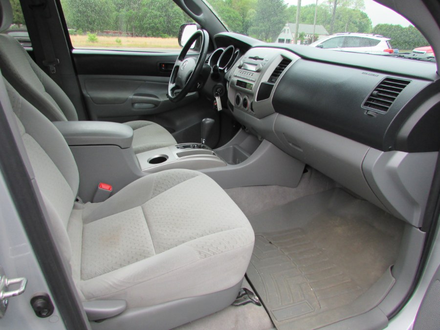 2007 Toyota Tacoma 4WD Double 128 V6 AT, available for sale in East Windsor, Connecticut | United Auto Sales of E Windsor, Inc. East Windsor, Connecticut 2007 Toyota Tacoma 4WD Double 128 V6 AT, available for sale in East Windsor, Connecticut | United Auto Sales of E Windsor, Inc. East Windsor, Connecticut