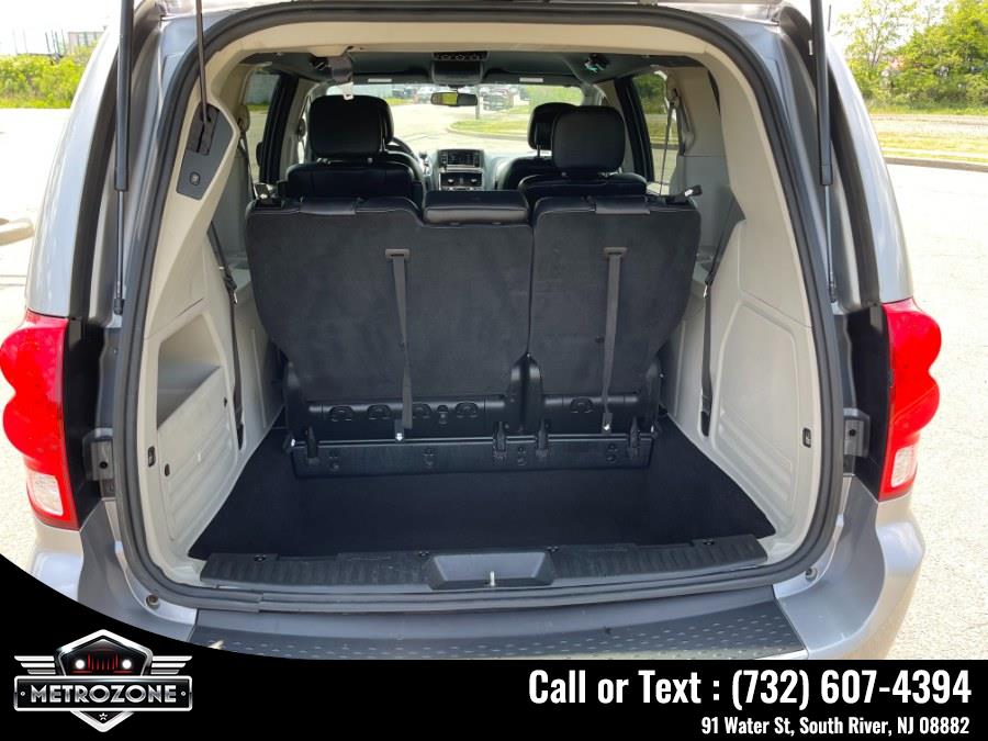 2016 Dodge Grand Caravan 4 Door Minivan SXT, available for sale in South River, New Jersey | Metrozone Motor Group. South River, New Jersey 2016 Dodge Grand Caravan 4 Door Minivan SXT, available for sale in South River, New Jersey | Metrozone Motor Group. South River, New Jersey