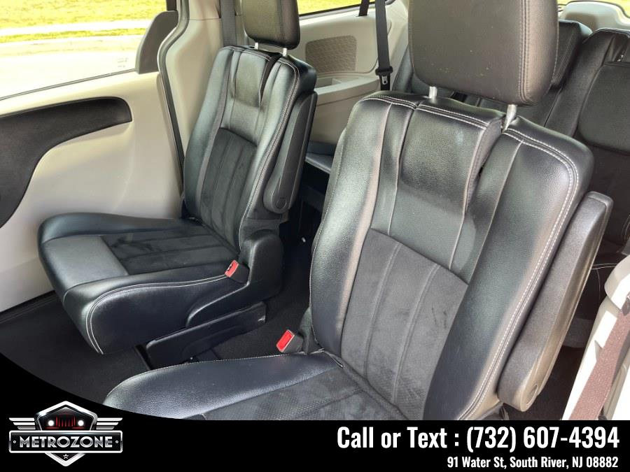 2016 Dodge Grand Caravan 4 Door Minivan SXT, available for sale in South River, New Jersey | Metrozone Motor Group. South River, New Jersey 2016 Dodge Grand Caravan 4 Door Minivan SXT, available for sale in South River, New Jersey | Metrozone Motor Group. South River, New Jersey