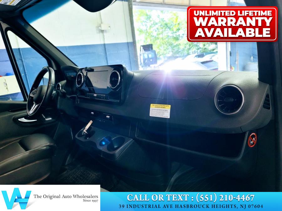 2019 Mercedes-Benz Sprinter Crew Van 2500 High Roof V6 144" 4WD, available for sale in Hasbrouck Heights, New Jersey | AW Auto & Truck Wholesalers, Inc. Hasbrouck Heights, New Jersey 2019 Mercedes-Benz Sprinter Crew Van 2500 High Roof V6 144" 4WD, available for sale in Hasbrouck Heights, New Jersey | AW Auto & Truck Wholesalers, Inc. Hasbrouck Heights, New Jersey