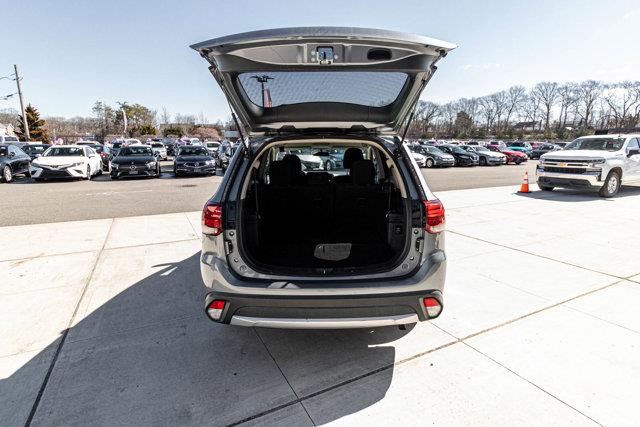 2017 Mitsubishi Outlander ES, available for sale in Great Neck, New York | Camy Cars. Great Neck, New York 2017 Mitsubishi Outlander ES, available for sale in Great Neck, New York | Camy Cars. Great Neck, New York