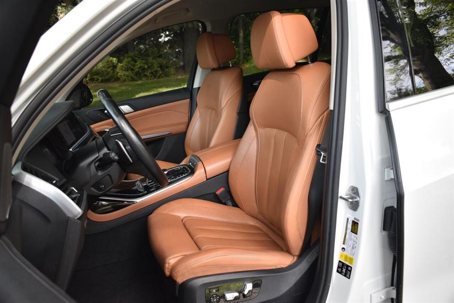 2020 BMW X7 xDrive40i AWD 4dr Sports Activity Vehicle, available for sale in Great Neck, New York | Camy Cars. Great Neck, New York 2020 BMW X7 xDrive40i AWD 4dr Sports Activity Vehicle, available for sale in Great Neck, New York | Camy Cars. Great Neck, New York