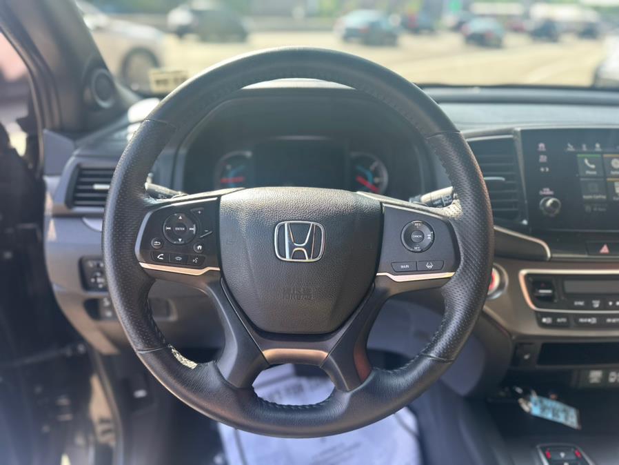 2019 Honda Passport EX-L AWD, available for sale in Bloomingdale, New Jersey | Bloomingdale Auto Group. Bloomingdale, New Jersey 2019 Honda Passport EX-L AWD, available for sale in Bloomingdale, New Jersey | Bloomingdale Auto Group. Bloomingdale, New Jersey