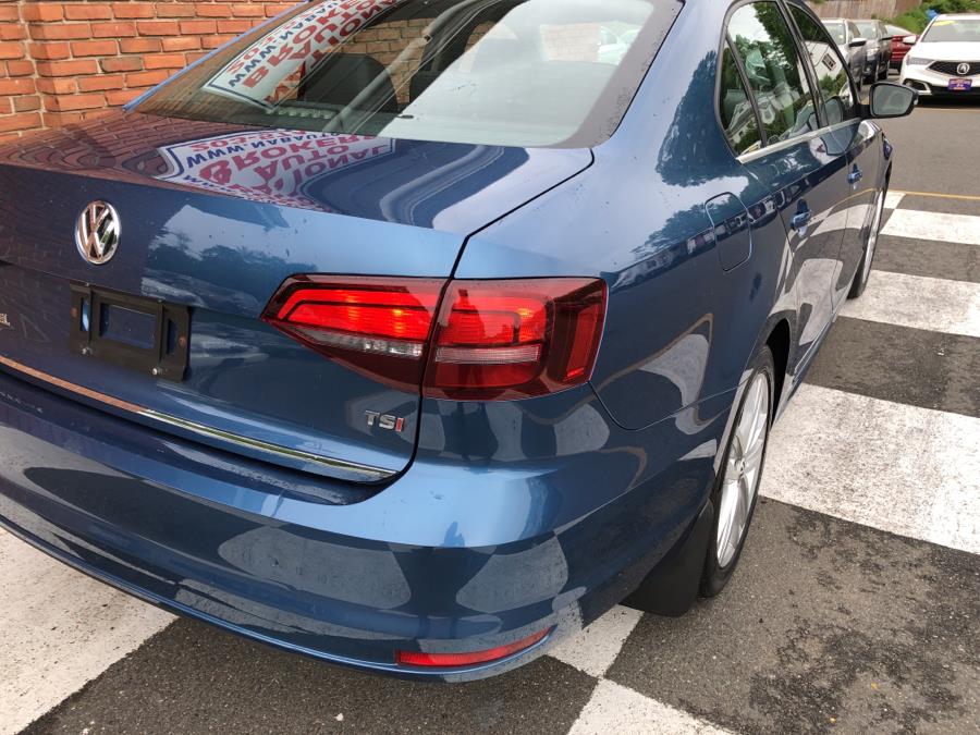 2017 Volkswagen Jetta 1.8T SEL Premium Auto, available for sale in Waterbury, Connecticut | National Auto Brokers, Inc.. Waterbury, Connecticut 2017 Volkswagen Jetta 1.8T SEL Premium Auto, available for sale in Waterbury, Connecticut | National Auto Brokers, Inc.. Waterbury, Connecticut