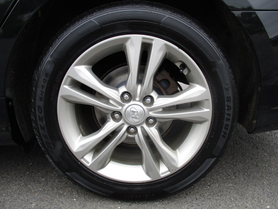 2019 Hyundai Sonata SEL 2.4L, available for sale in New Britain, Connecticut | Universal Motors LLC. New Britain, Connecticut 2019 Hyundai Sonata SEL 2.4L, available for sale in New Britain, Connecticut | Universal Motors LLC. New Britain, Connecticut