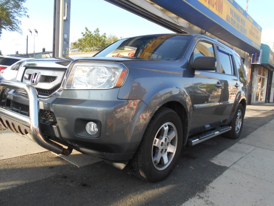 2011 Honda Pilot 4WD 4dr Touring w/RES & Navi, available for sale in Jamaica, New York | Auto Field Corp. Jamaica, New York