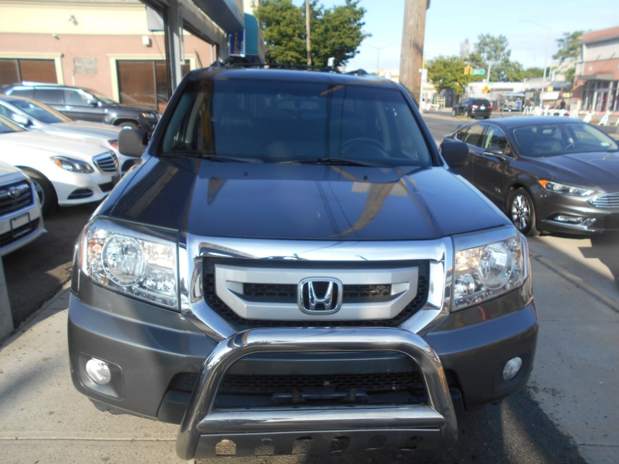 2011 Honda Pilot 4WD 4dr Touring w/RES & Navi, available for sale in Jamaica, New York | Auto Field Corp. Jamaica, New York 2011 Honda Pilot 4WD 4dr Touring w/RES & Navi, available for sale in Jamaica, New York | Auto Field Corp. Jamaica, New York