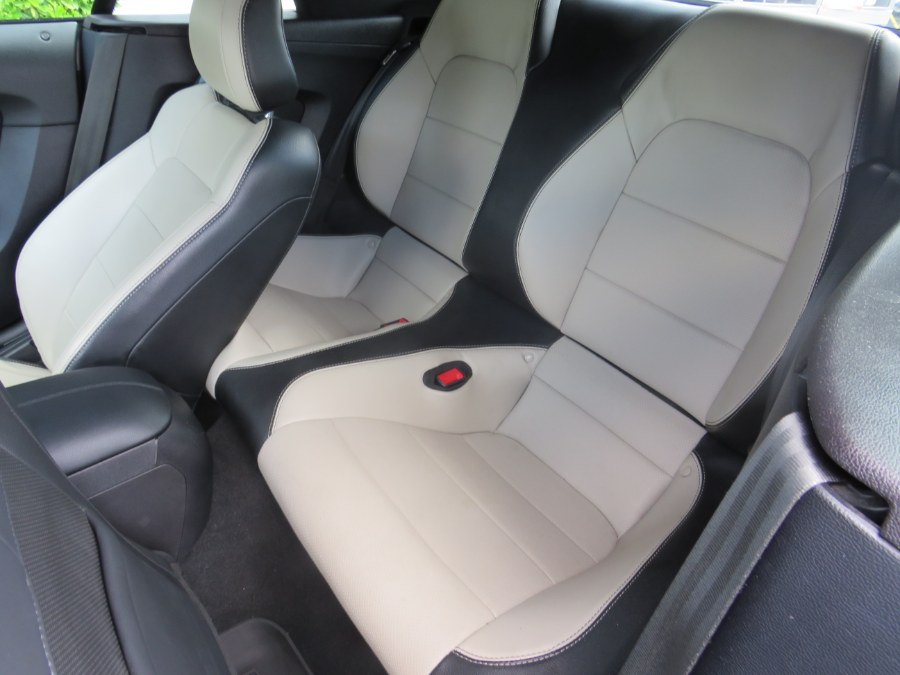 2019 Ford Mustang Ecoboost premium, available for sale in Middle Village, New York | Road Masters II INC. Middle Village, New York 2019 Ford Mustang Ecoboost premium, available for sale in Middle Village, New York | Road Masters II INC. Middle Village, New York