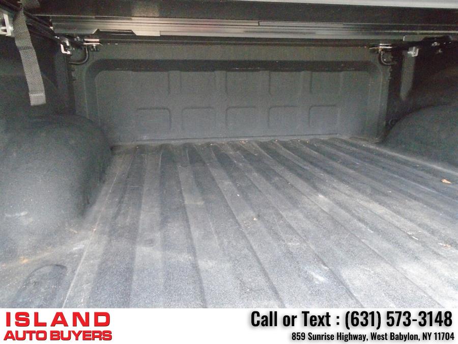 2016 Ram 1500 Express 4x4 4dr Crew Cab 5.5 ft. SB Pickup, available for sale in West Babylon, New York | Island Auto Buyers. West Babylon, New York 2016 Ram 1500 Express 4x4 4dr Crew Cab 5.5 ft. SB Pickup, available for sale in West Babylon, New York | Island Auto Buyers. West Babylon, New York