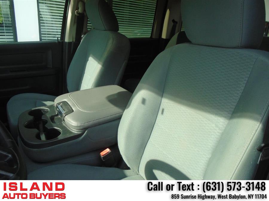 2016 Ram 1500 Express 4x4 4dr Crew Cab 5.5 ft. SB Pickup, available for sale in West Babylon, New York | Island Auto Buyers. West Babylon, New York 2016 Ram 1500 Express 4x4 4dr Crew Cab 5.5 ft. SB Pickup, available for sale in West Babylon, New York | Island Auto Buyers. West Babylon, New York