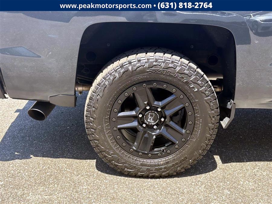 2018 Chevrolet Silverado 1500 4WD Double Cab 143.5" LT w/1LT, available for sale in Bayshore, New York | Peak Automotive Inc.. Bayshore, New York 2018 Chevrolet Silverado 1500 4WD Double Cab 143.5" LT w/1LT, available for sale in Bayshore, New York | Peak Automotive Inc.. Bayshore, New York