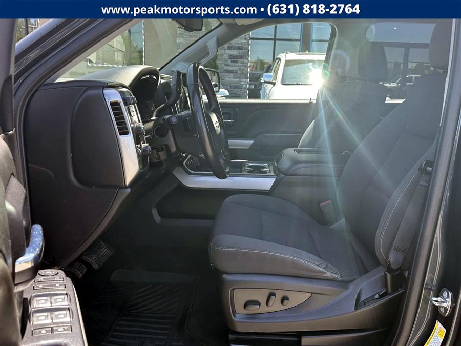 2018 Chevrolet Silverado 1500 4WD Double Cab 143.5" LT w/1LT, available for sale in Bayshore, New York | Peak Automotive Inc.. Bayshore, New York 2018 Chevrolet Silverado 1500 4WD Double Cab 143.5" LT w/1LT, available for sale in Bayshore, New York | Peak Automotive Inc.. Bayshore, New York