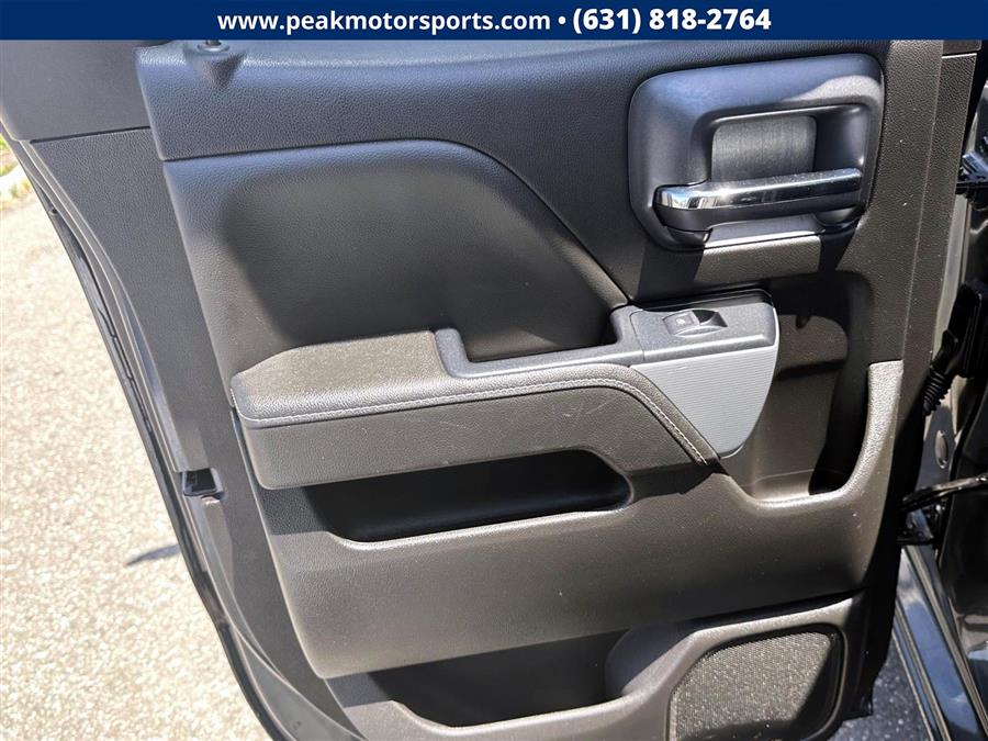 2018 Chevrolet Silverado 1500 4WD Double Cab 143.5" LT w/1LT, available for sale in Bayshore, New York | Peak Automotive Inc.. Bayshore, New York 2018 Chevrolet Silverado 1500 4WD Double Cab 143.5" LT w/1LT, available for sale in Bayshore, New York | Peak Automotive Inc.. Bayshore, New York