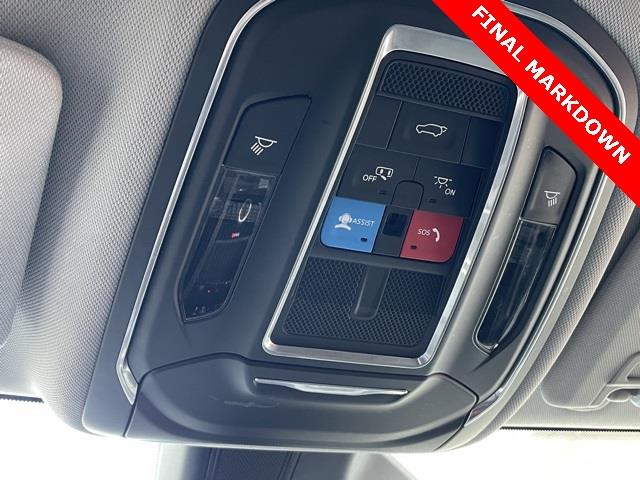 2021 Jeep Grand Cherokee l Laredo, available for sale in Brookfield, Connecticut | Blasius Federal Road. Brookfield, Connecticut 2021 Jeep Grand Cherokee l Laredo, available for sale in Brookfield, Connecticut | Blasius Federal Road. Brookfield, Connecticut