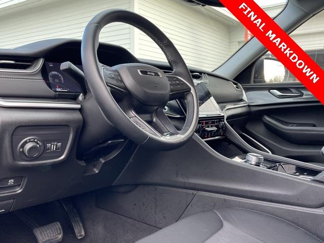 2021 Jeep Grand Cherokee l Laredo, available for sale in Brookfield, Connecticut | Blasius Federal Road. Brookfield, Connecticut 2021 Jeep Grand Cherokee l Laredo, available for sale in Brookfield, Connecticut | Blasius Federal Road. Brookfield, Connecticut