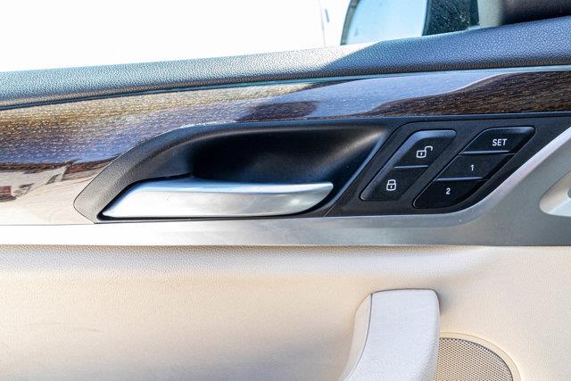 2021 BMW X4 xDrive30i, available for sale in Great Neck, New York | Camy Cars. Great Neck, New York 2021 BMW X4 xDrive30i, available for sale in Great Neck, New York | Camy Cars. Great Neck, New York