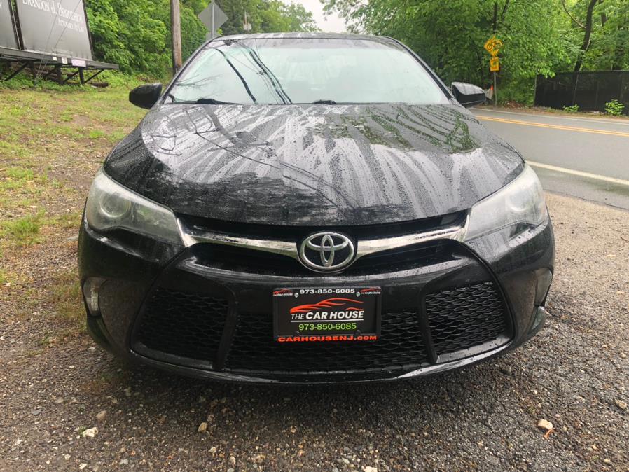 2015 Toyota Camry 4dr Sdn I4 Auto SE (Natl), available for sale in Bloomingdale, New Jersey | Bloomingdale Auto Group. Bloomingdale, New Jersey