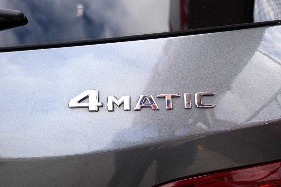 2019 Mercedes-Benz GLE GLE 400 4MATIC SUV, available for sale in Jamaica, New York | Hillside Auto Mall Inc.. Jamaica, New York 2019 Mercedes-Benz GLE GLE 400 4MATIC SUV, available for sale in Jamaica, New York | Hillside Auto Mall Inc.. Jamaica, New York