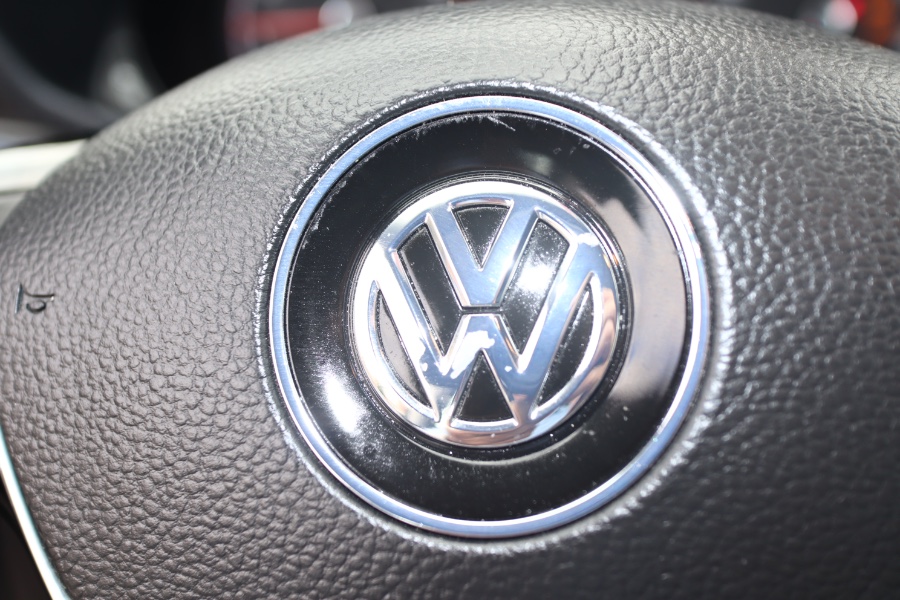 2020 Volkswagen Passat 2.0T SE Auto, available for sale in Jamaica, New York | Hillside Auto Mall Inc.. Jamaica, New York 2020 Volkswagen Passat 2.0T SE Auto, available for sale in Jamaica, New York | Hillside Auto Mall Inc.. Jamaica, New York