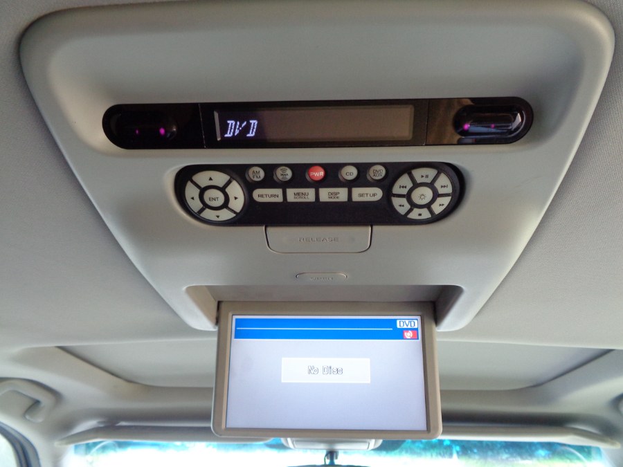2011 Honda Pilot 4WD 4dr Touring w/RES & Navi, available for sale in Valley Stream, New York | NY Auto Traders. Valley Stream, New York 2011 Honda Pilot 4WD 4dr Touring w/RES & Navi, available for sale in Valley Stream, New York | NY Auto Traders. Valley Stream, New York
