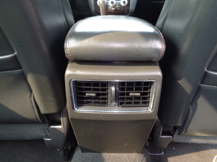2013 Nissan Maxima 4dr Sdn 3.5 SV w/Premium Pkg, available for sale in Valley Stream, New York | NY Auto Traders. Valley Stream, New York 2013 Nissan Maxima 4dr Sdn 3.5 SV w/Premium Pkg, available for sale in Valley Stream, New York | NY Auto Traders. Valley Stream, New York