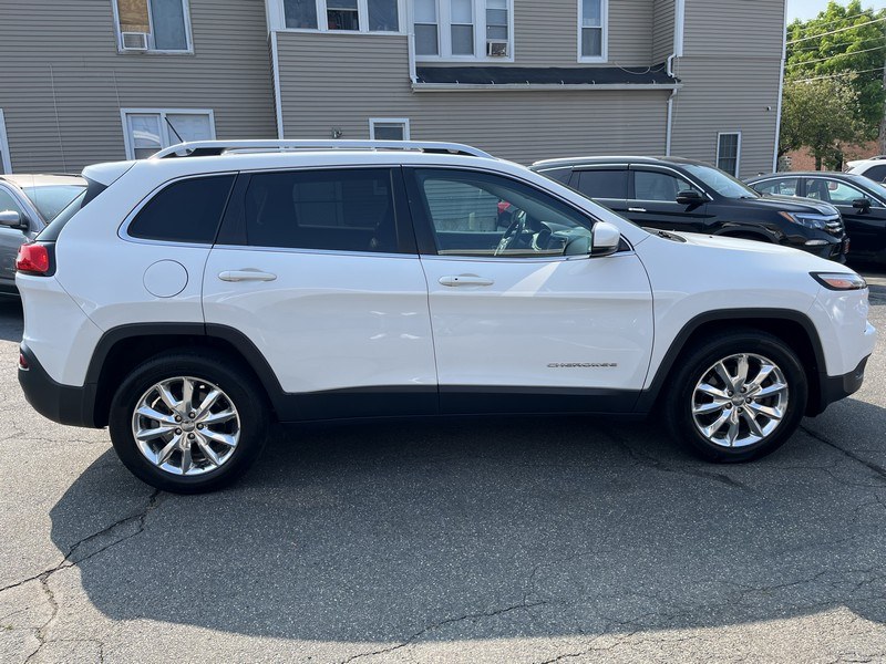 2015 Jeep Cherokee 4WD 4dr Limited, available for sale in West Springfield, Massachusetts | Union Street Auto Sales. West Springfield, Massachusetts 2015 Jeep Cherokee 4WD 4dr Limited, available for sale in West Springfield, Massachusetts | Union Street Auto Sales. West Springfield, Massachusetts