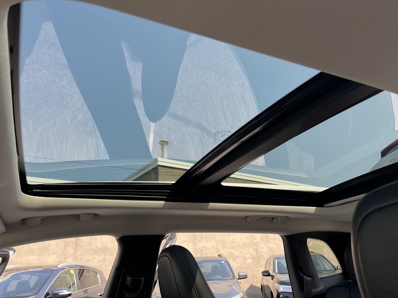 2015 Jeep Cherokee 4WD 4dr Limited, available for sale in West Springfield, Massachusetts | Union Street Auto Sales. West Springfield, Massachusetts 2015 Jeep Cherokee 4WD 4dr Limited, available for sale in West Springfield, Massachusetts | Union Street Auto Sales. West Springfield, Massachusetts