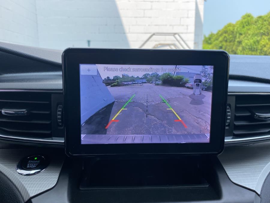 2020 Ford Explorer XLT 4WD, available for sale in Milford, Connecticut | Dealertown Auto Wholesalers. Milford, Connecticut 2020 Ford Explorer XLT 4WD, available for sale in Milford, Connecticut | Dealertown Auto Wholesalers. Milford, Connecticut