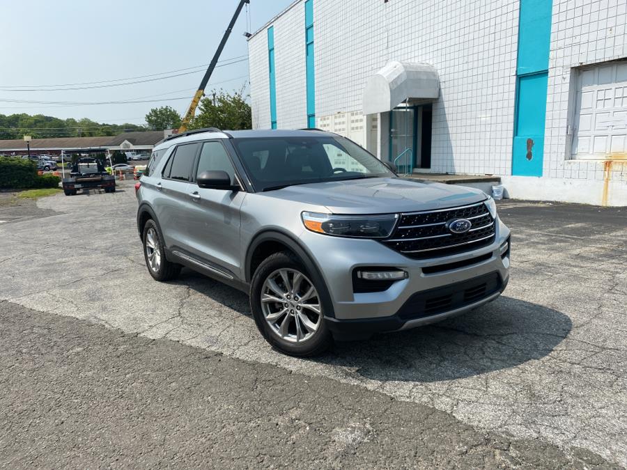 2020 Ford Explorer XLT 4WD, available for sale in Milford, Connecticut | Dealertown Auto Wholesalers. Milford, Connecticut 2020 Ford Explorer XLT 4WD, available for sale in Milford, Connecticut | Dealertown Auto Wholesalers. Milford, Connecticut
