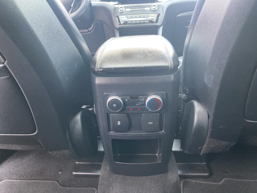 2020 Ford Explorer XLT 4WD, available for sale in Milford, Connecticut | Dealertown Auto Wholesalers. Milford, Connecticut 2020 Ford Explorer XLT 4WD, available for sale in Milford, Connecticut | Dealertown Auto Wholesalers. Milford, Connecticut