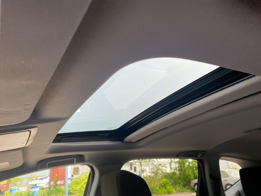 2017 Honda CR-V EX AWD, available for sale in Milford, Connecticut | Dealertown Auto Wholesalers. Milford, Connecticut 2017 Honda CR-V EX AWD, available for sale in Milford, Connecticut | Dealertown Auto Wholesalers. Milford, Connecticut