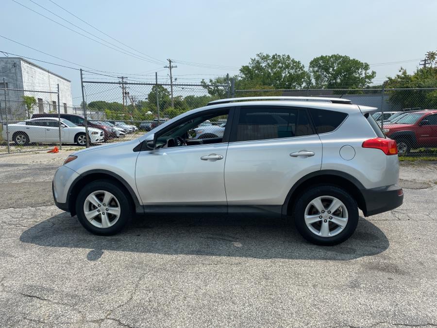 2013 Toyota RAV4 AWD 4dr XLE (Natl), available for sale in Milford, Connecticut | Dealertown Auto Wholesalers. Milford, Connecticut 2013 Toyota RAV4 AWD 4dr XLE (Natl), available for sale in Milford, Connecticut | Dealertown Auto Wholesalers. Milford, Connecticut