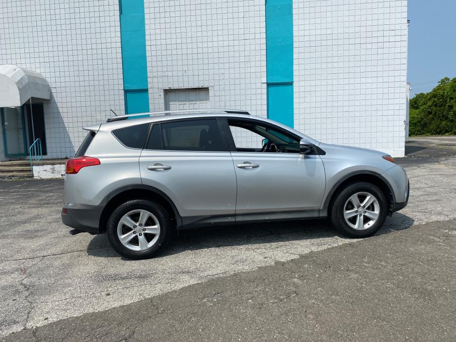 2013 Toyota RAV4 AWD 4dr XLE (Natl), available for sale in Milford, Connecticut | Dealertown Auto Wholesalers. Milford, Connecticut 2013 Toyota RAV4 AWD 4dr XLE (Natl), available for sale in Milford, Connecticut | Dealertown Auto Wholesalers. Milford, Connecticut