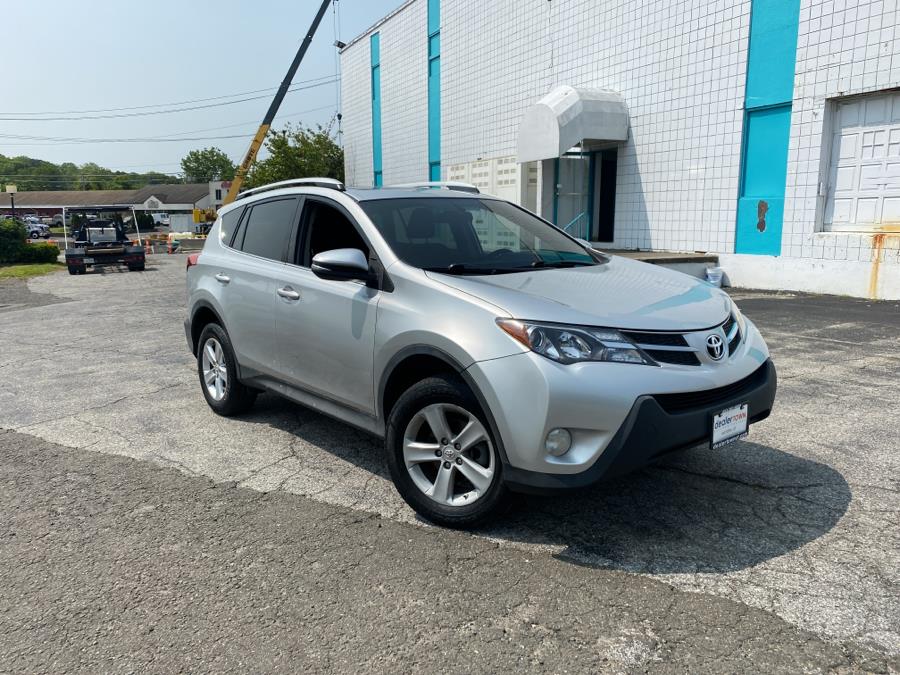2013 Toyota RAV4 AWD 4dr XLE (Natl), available for sale in Milford, Connecticut | Dealertown Auto Wholesalers. Milford, Connecticut 2013 Toyota RAV4 AWD 4dr XLE (Natl), available for sale in Milford, Connecticut | Dealertown Auto Wholesalers. Milford, Connecticut