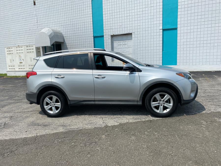 2013 Toyota RAV4 AWD 4dr XLE (Natl), available for sale in Milford, Connecticut | Dealertown Auto Wholesalers. Milford, Connecticut 2013 Toyota RAV4 AWD 4dr XLE (Natl), available for sale in Milford, Connecticut | Dealertown Auto Wholesalers. Milford, Connecticut