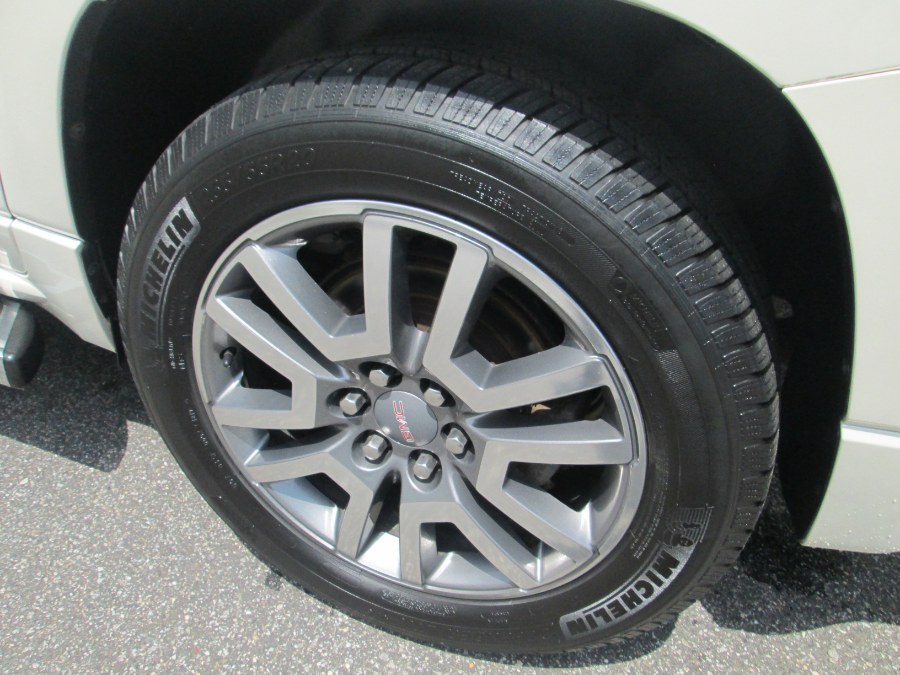 2013 GMC Acadia AWD 4dr Denali, available for sale in Massapequa, New York | South Shore Auto Brokers & Sales. Massapequa, New York 2013 GMC Acadia AWD 4dr Denali, available for sale in Massapequa, New York | South Shore Auto Brokers & Sales. Massapequa, New York