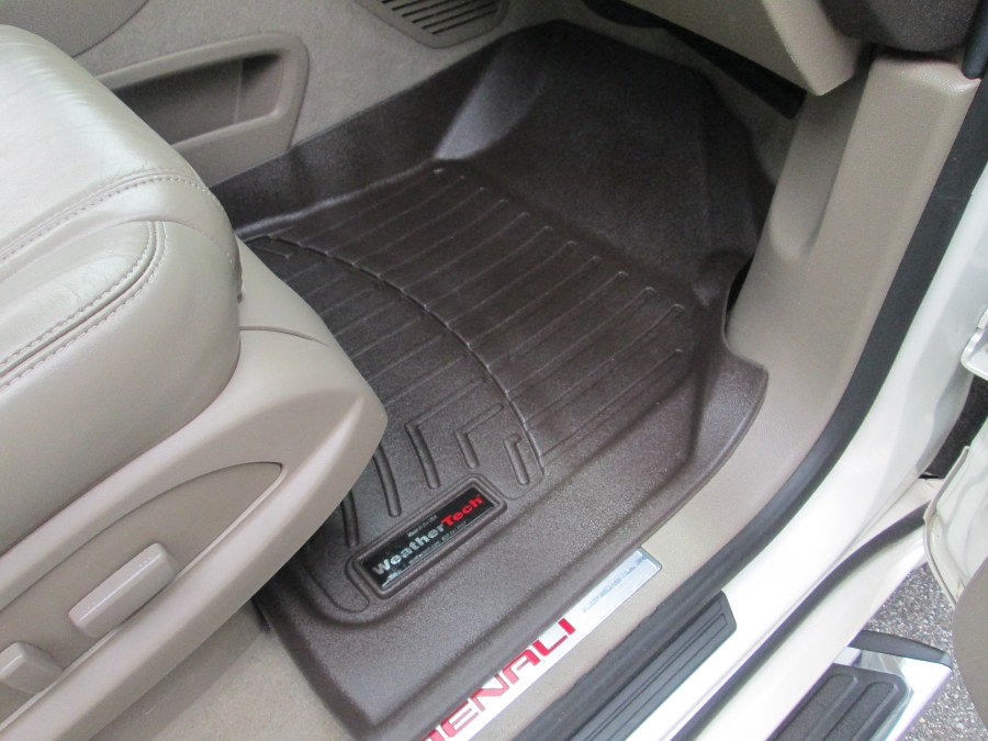 2013 GMC Acadia AWD 4dr Denali, available for sale in Massapequa, New York | South Shore Auto Brokers & Sales. Massapequa, New York 2013 GMC Acadia AWD 4dr Denali, available for sale in Massapequa, New York | South Shore Auto Brokers & Sales. Massapequa, New York