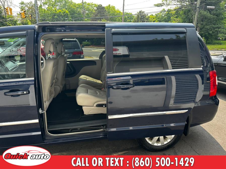 2013 Chrysler Town & Country 4dr Wgn Touring, available for sale in Bristol, Connecticut | Quick Auto LLC. Bristol, Connecticut 2013 Chrysler Town & Country 4dr Wgn Touring, available for sale in Bristol, Connecticut | Quick Auto LLC. Bristol, Connecticut