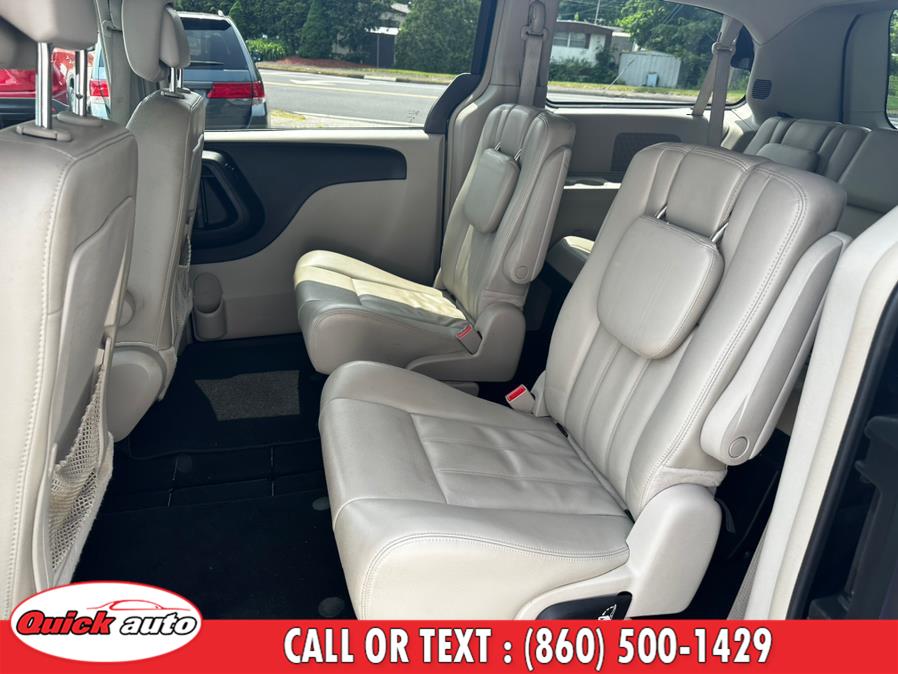 2013 Chrysler Town & Country 4dr Wgn Touring, available for sale in Bristol, Connecticut | Quick Auto LLC. Bristol, Connecticut 2013 Chrysler Town & Country 4dr Wgn Touring, available for sale in Bristol, Connecticut | Quick Auto LLC. Bristol, Connecticut